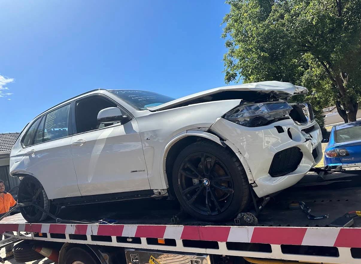 Collision repair service